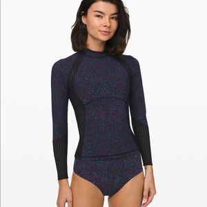 Lululemon swell seeker rash guard swim wear 10 nwt